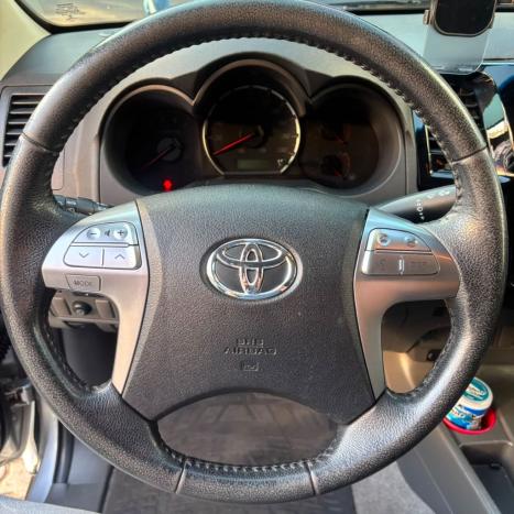 TOYOTA Hilux Caminhonete 2.7 16V 4P SRV FLEX 4X4  CABINE DUPLA AUTOM�TICO, Foto 10