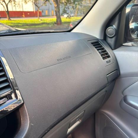 TOYOTA Hilux Caminhonete 2.7 16V 4P SRV FLEX 4X4  CABINE DUPLA AUTOM�TICO, Foto 14