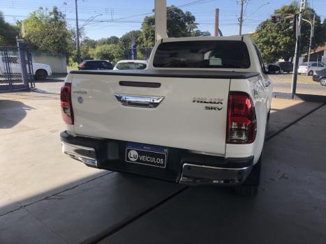 TOYOTA Hilux Caminhonete 2.8 16V SRV 4X4 DIESEL CABINE DUPLA AUTOM�TICO, Foto 7