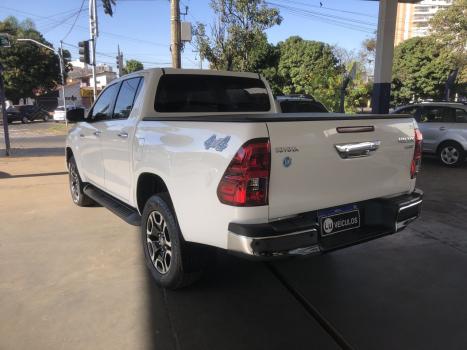 TOYOTA Hilux Caminhonete 2.8 16V SRV 4X4 DIESEL CABINE DUPLA AUTOM�TICO, Foto 8