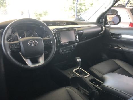 TOYOTA Hilux Caminhonete 2.8 16V SRV 4X4 DIESEL CABINE DUPLA AUTOM�TICO, Foto 10