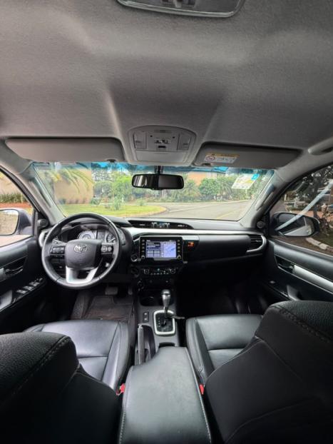 TOYOTA Hilux Caminhonete 2.8 16V SRV 4X4 DIESEL CABINE DUPLA AUTOM�TICO, Foto 7