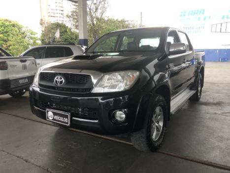 TOYOTA Hilux Caminhonete 3.0 16V 4P 4X4 SRV TURBO DIESEL CABINE DUPLA AUTOMÁTICO, Foto 1