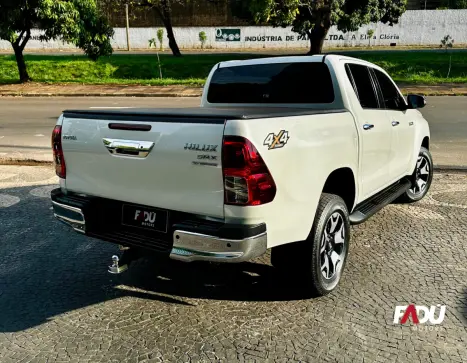 TOYOTA Hilux Caminhonete 2.8 16V SRX 50 ANOS 4X4 TURBO DIESEL CABINE DUPLA AUTOMÁTICO, Foto 11