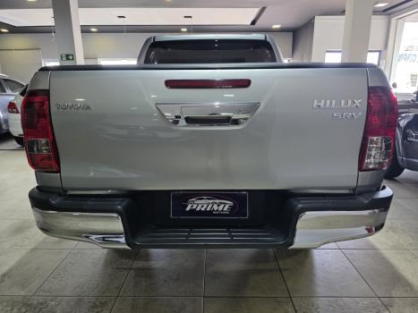 TOYOTA Hilux Caminhonete 2.7 16V 4P SRV FLEX CABINE DUPLA AUTOMÁTICO, Foto 4