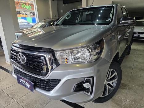 TOYOTA Hilux Caminhonete 2.7 16V 4P SRV FLEX CABINE DUPLA AUTOMÁTICO, Foto 20