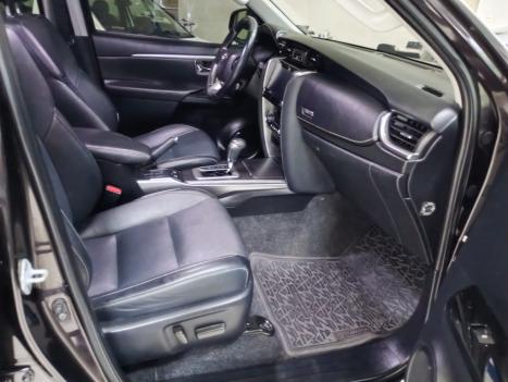 TOYOTA Hilux SW4 2.7 16V 4P FLEX SRV 7 LUGARES AUTOMÁTICO, Foto 8