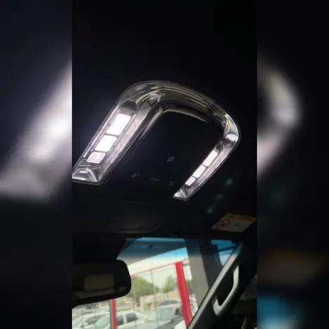 TOYOTA Hilux SW4 2.8 4P SRX 4X4 DIAMOND 7 LUGARES TURBO DIESEL AUTOMTICO, Foto 25