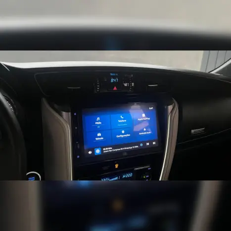 TOYOTA Hilux SW4 2.8 4P SRX 4X4 DIAMOND 7 LUGARES TURBO DIESEL AUTOMTICO, Foto 20