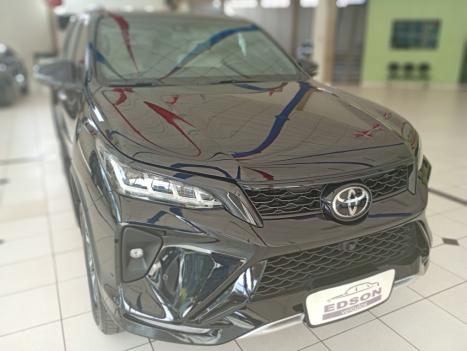 TOYOTA Hilux SW4 2.8 4P SRX 4X4 DIAMOND 7 LUGARES TURBO DIESEL AUTOM�TICO, Foto 8