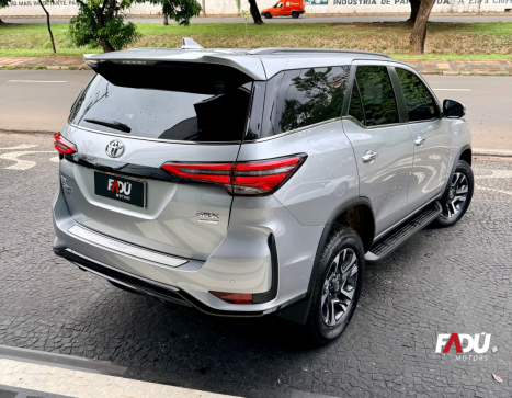 TOYOTA Hilux SW4 2.8 16V 4P SRX PLATINUM 4X4 7 LUGARES TURBO DIESEL AUTOM�TICO, Foto 11