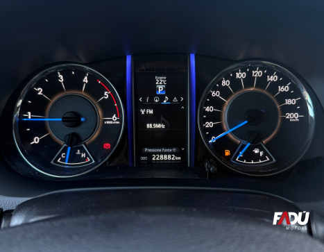 TOYOTA Hilux SW4 2.8 16V 4P SRX 4X4 7 LUGARES TURBO DIESEL AUTOM�TICO, Foto 7
