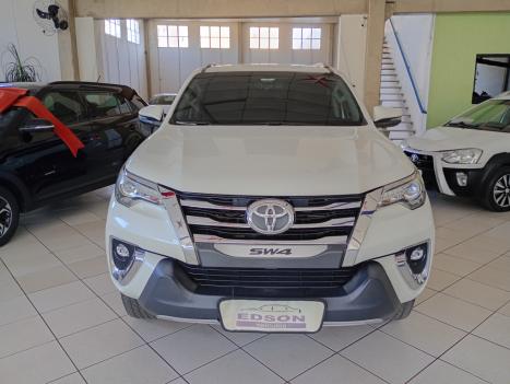 TOYOTA Hilux SW4 2.8 16V 4P SRX 4X4 7 LUGARES TURBO DIESEL AUTOM�TICO, Foto 1
