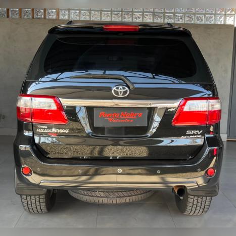 TOYOTA Hilux SW4 3.0 16V 4P SRV 4X4 7 LUGARES TURBO DIESEL AUTOMTICO, Foto 6