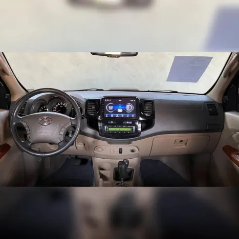 TOYOTA Hilux SW4 3.0 16V 4P SRV 4X4 7 LUGARES TURBO DIESEL AUTOMTICO, Foto 11