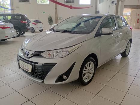 TOYOTA Yaris Hatch 1.3 16V 4P FLEX XL MULTIDRIVE AUTOMTICO CVT, Foto 3