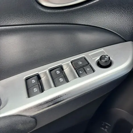 TOYOTA Yaris Hatch 1.3 16V 4P FLEX XL, Foto 14