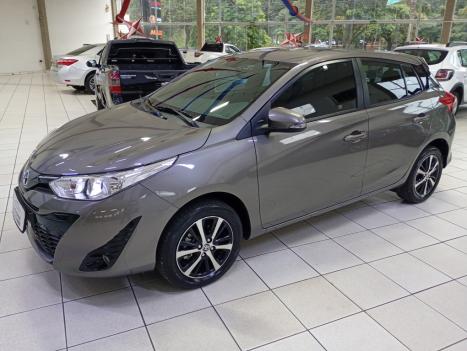 TOYOTA Yaris Hatch 1.5 16V 4P FLEX XS MULTIDRIVE AUTOM�TICO CVT, Foto 3