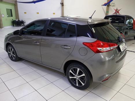 TOYOTA Yaris Hatch 1.5 16V 4P FLEX XS MULTIDRIVE AUTOM�TICO CVT, Foto 5