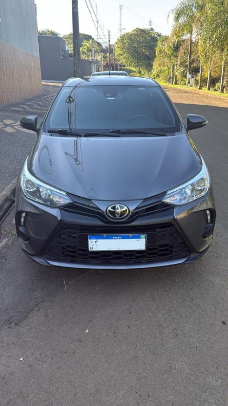 TOYOTA Yaris Hatch 1.5 16V 4P FLEX XS MULTIDRIVE AUTOM�TICO CVT, Foto 3