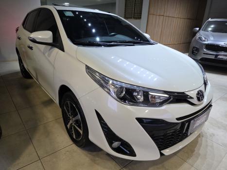 TOYOTA Yaris Hatch 1.5 16V 4P FLEX XLS MULTIDRIVE AUTOM�TICO CVT, Foto 3