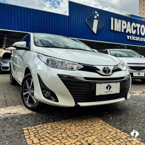 TOYOTA Yaris Sedan 1.5 16V 4P FLEX XS MULTIDRIVE AUTOMTICO CVT, Foto 3