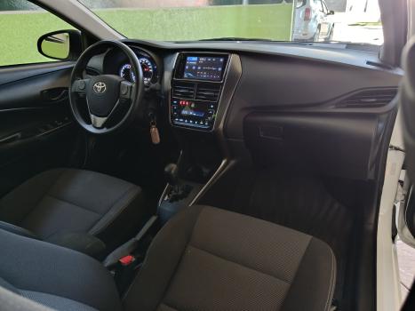 TOYOTA Yaris Sedan 1.5 16V 4P FLEX XL MULTIDRIVE AUTOM�TICO CVT, Foto 6