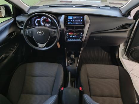 TOYOTA Yaris Sedan 1.5 16V 4P FLEX XL MULTIDRIVE AUTOM�TICO CVT, Foto 7