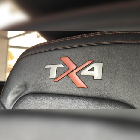 TROLLER TX 4 3.2 20V TGV 4x4 TURBO INTERCOOLER, Foto 14