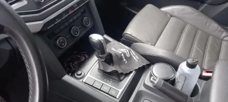 VOLKSWAGEN Amarok 2.0 16V 4X4 CABINE DUPLA TRENDLINE TURBO INTERCOOLER, Foto 8 VOLKSWAGEN Amarok 2.0 16V 4X4 CABINE DUPLA TRENDLINE TURBO INTERCOOLER, Foto 8