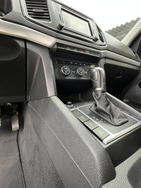 VOLKSWAGEN Amarok 2.0 16V 4X4 CABINE DUPLA  HIGHLINE TURBO INTERCOOLER, Foto 5 VOLKSWAGEN Amarok 2.0 16V 4X4 CABINE DUPLA  HIGHLINE TURBO INTERCOOLER, Foto 5