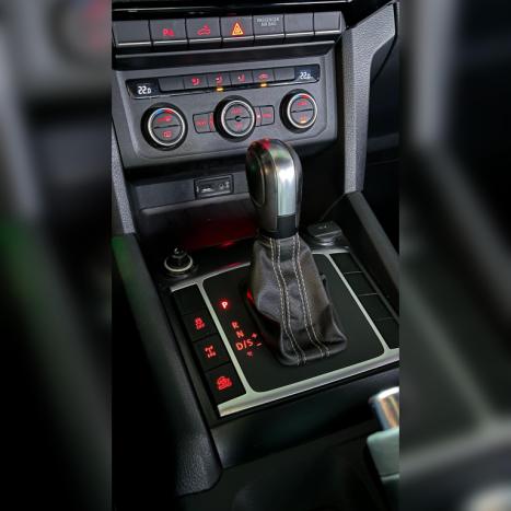 VOLKSWAGEN Amarok 3.0 V6 CABINE DUPLA HIGHLINE EXTREME 4X4 TURBO INTERCOOLER AUTOMTICO, Foto 16