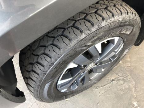 VOLKSWAGEN Amarok 3.0 V6 CABINE DUPLA HIGHLINE 4X4 TURBO INTERCOOLER AUTOM�TICO, Foto 8
