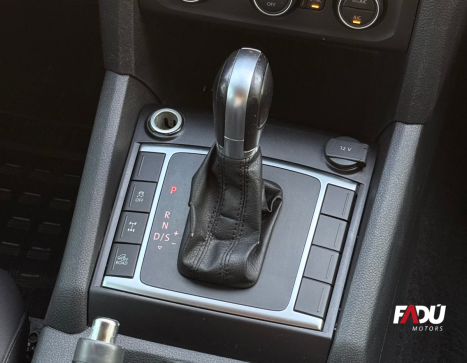 VOLKSWAGEN Amarok 3.0 V6 CABINE DUPLA HIGHLINE 4X4 TURBO INTERCOOLER AUTOM�TICO, Foto 8