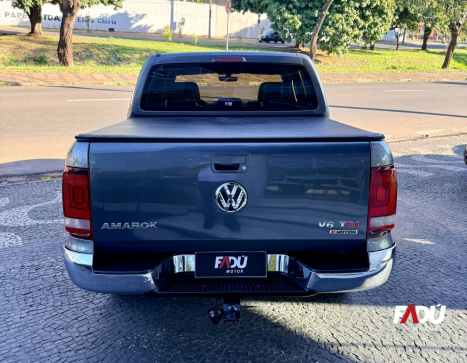 VOLKSWAGEN Amarok 3.0 V6 CABINE DUPLA HIGHLINE 4X4 TURBO INTERCOOLER AUTOM�TICO, Foto 9