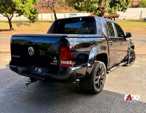 VOLKSWAGEN Amarok 3.0 V6 CABINE DUPLA HIGHLINE EXTREME 4X4 TURBO INTERCOOLER AUTOM�TICO, Foto 11