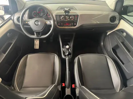 VOLKSWAGEN Cross UP 1.0 12V 4P TSI FLEX, Foto 6