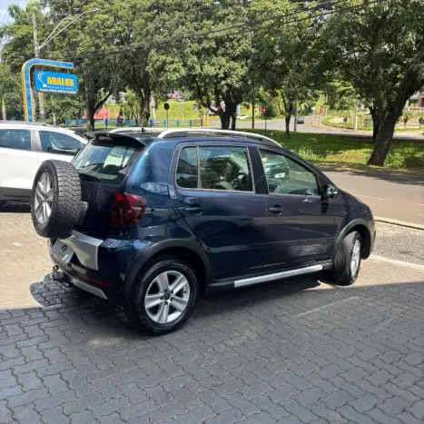 VOLKSWAGEN Crossfox 1.6 4P FLEX, Foto 12