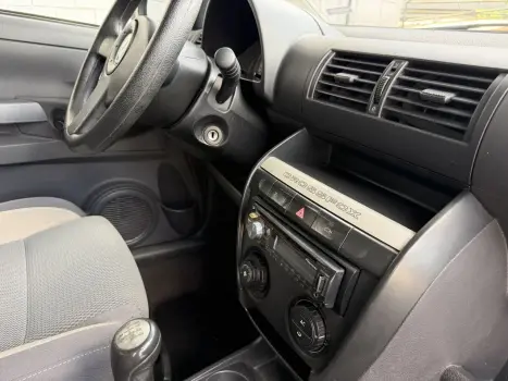 VOLKSWAGEN Crossfox 1.6 4P FLEX, Foto 15