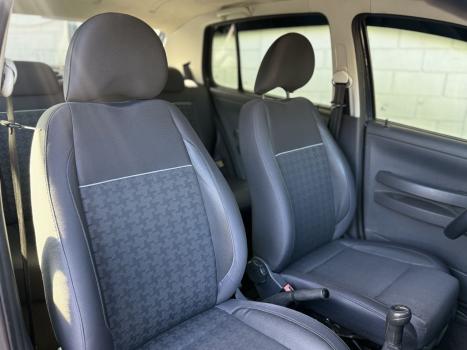 VOLKSWAGEN Fox 1.0 4P FLEX, Foto 12