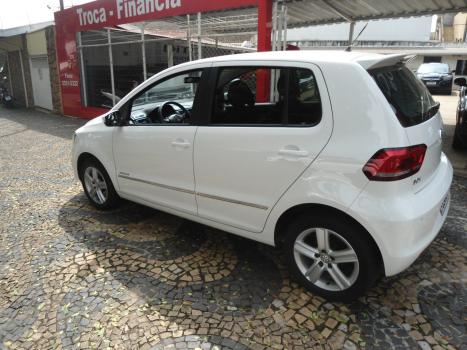 VOLKSWAGEN Fox 1.6 16V 4P MSI HIGHLINE FLEX, Foto 4