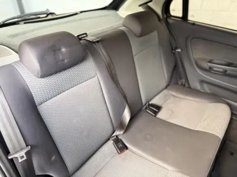 VOLKSWAGEN Gol 1.6 4P G4 TREND FLEX, Foto 15