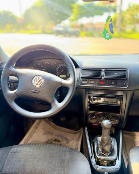 VOLKSWAGEN Golf 1.6 4P, Foto 3