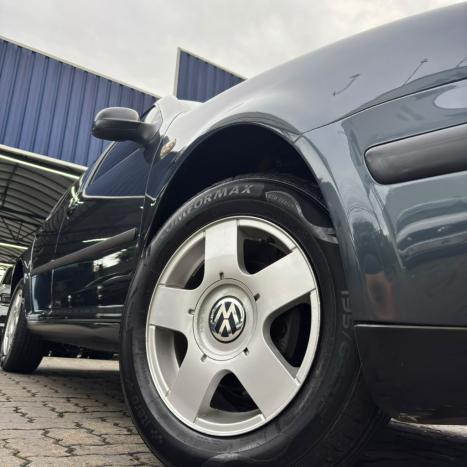 VOLKSWAGEN Golf 1.6 4P, Foto 5