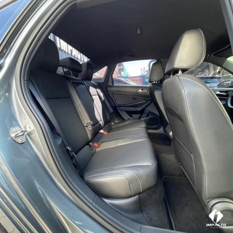 VOLKSWAGEN Jetta 1.4 4P 250 TSI R-LINE AUTOMTICO, Foto 5