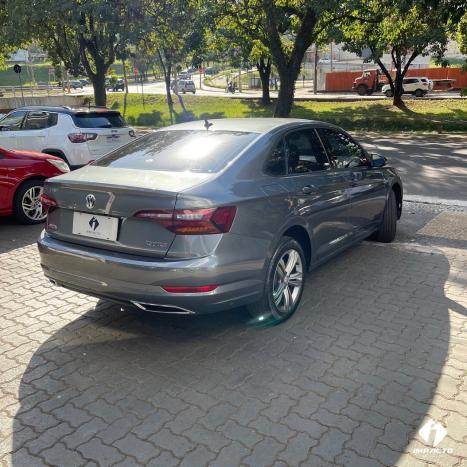 VOLKSWAGEN Jetta 1.4 4P 250 TSI R-LINE AUTOMTICO, Foto 9