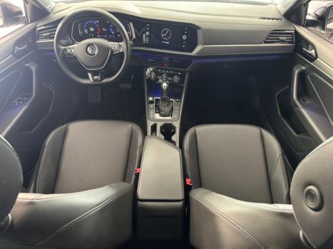 VOLKSWAGEN Jetta 1.4 4P 250 TSI R-LINE AUTOMTICO, Foto 2