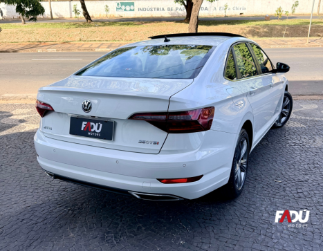 VOLKSWAGEN Jetta 1.4 4P 250 TSI R-LINE AUTOM�TICO, Foto 11