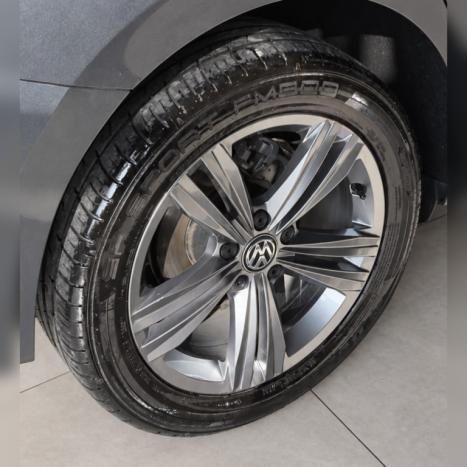 VOLKSWAGEN Jetta 1.4 4P 250 TSI R-LINE AUTOMÁTICO, Foto 23