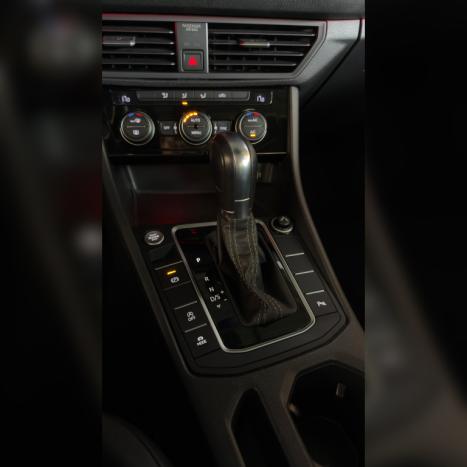 VOLKSWAGEN Jetta 1.4 4P 250 TSI R-LINE AUTOMÁTICO, Foto 16